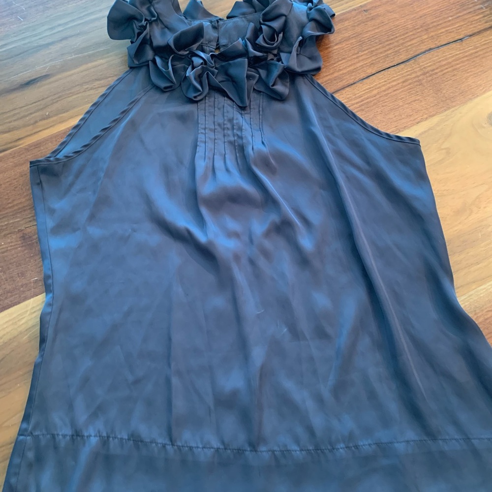 Silky feeling tank